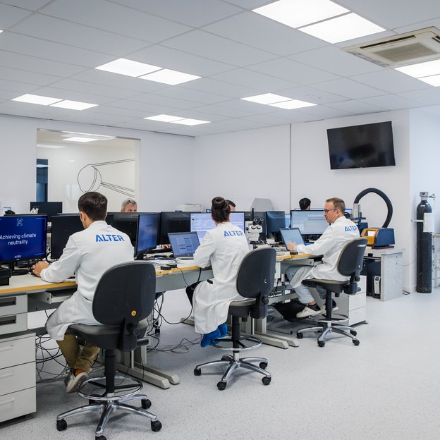 Semiconductor Laboratory